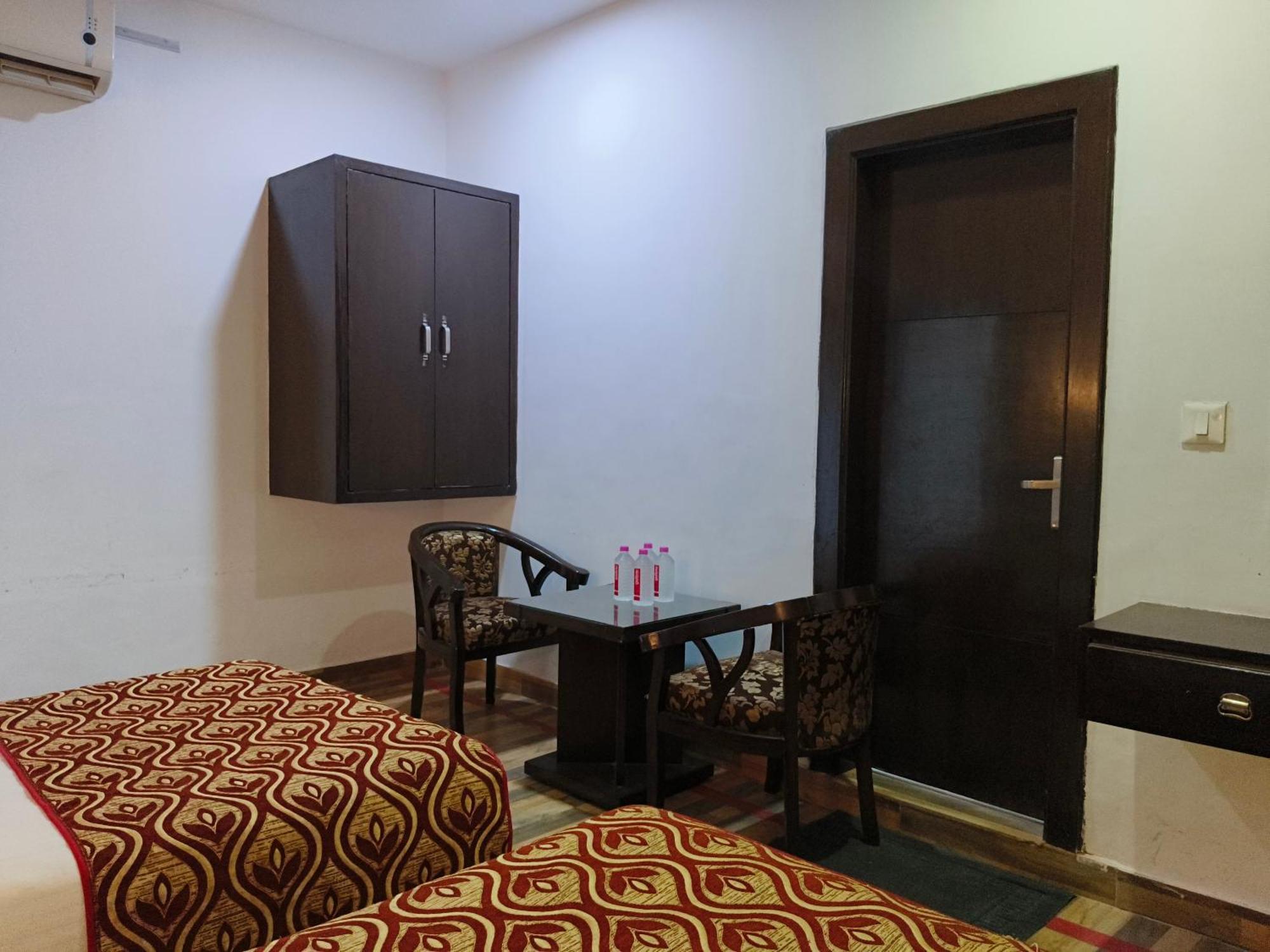Hotel Samovar By Goyal Hotel Agra  Εξωτερικό φωτογραφία